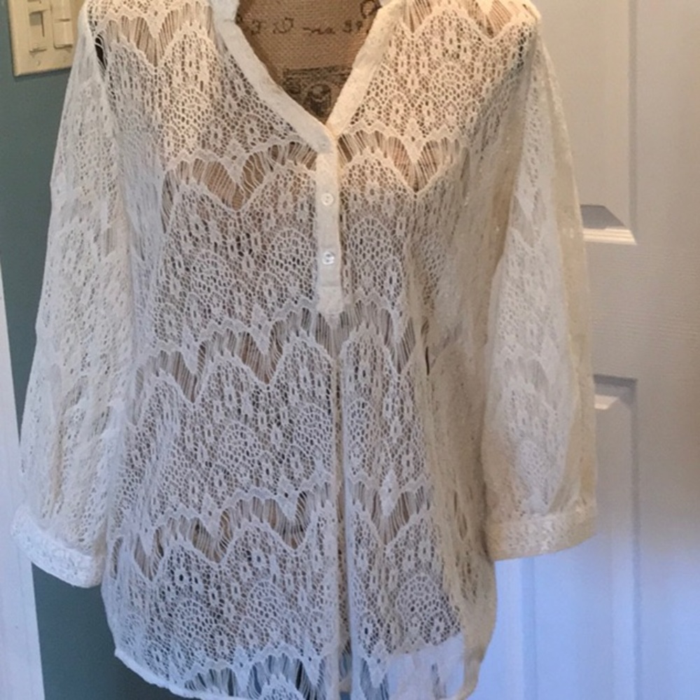 Lucky Brand long sleeve Lace Top size M